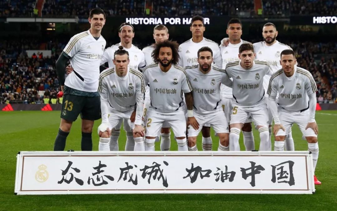 半场战报：奥格斯堡0-0汉堡（半场快讯：奥格斯堡与汉堡互交白卷）