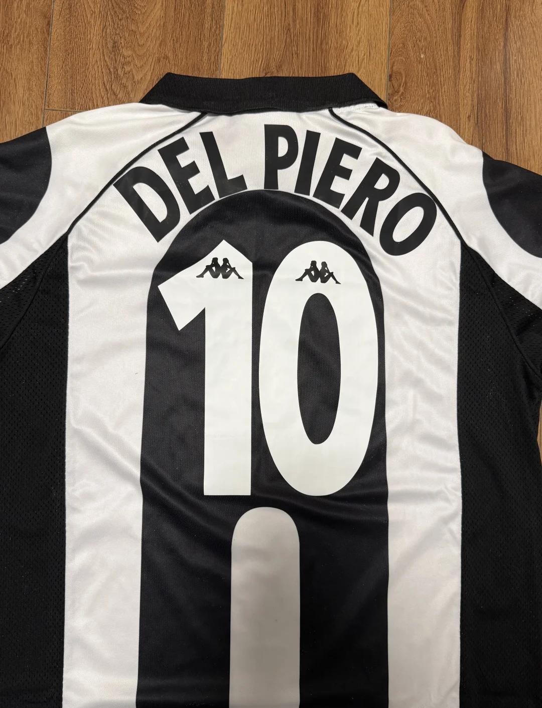 TA：切尔西现在无意引进门将，还拒绝了对约恩森的报价（TA：切尔西暂无引进门将计划，已回绝针对约恩森的报价）