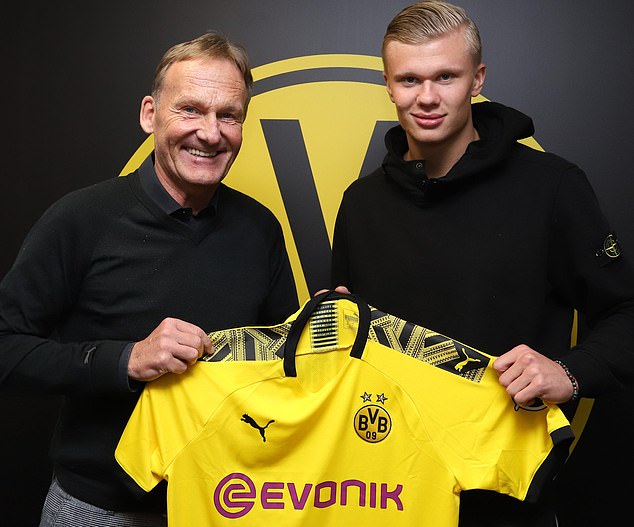 🎮HLE 1-0 T1：Peyz天肥卢锡安无力回天，HLE首局先下一城